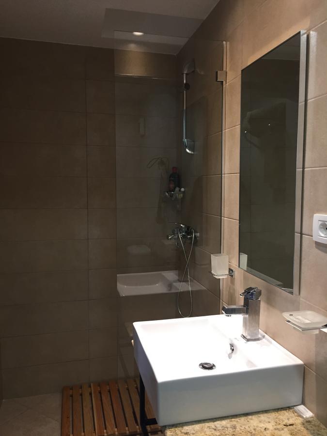 Appartement Andi Tirana